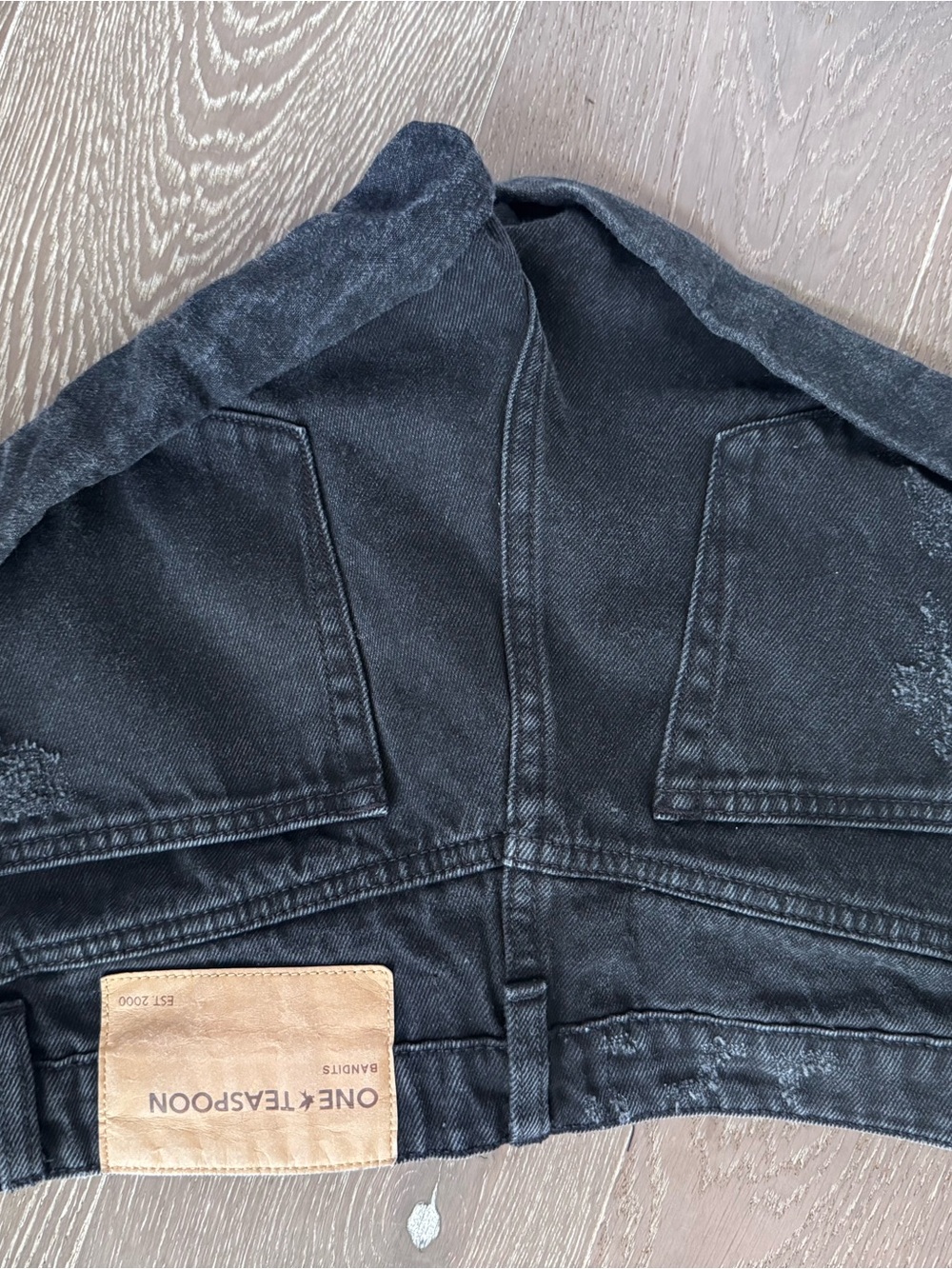 One Teaspoon Women’s Black Jean Shorts - Bandits